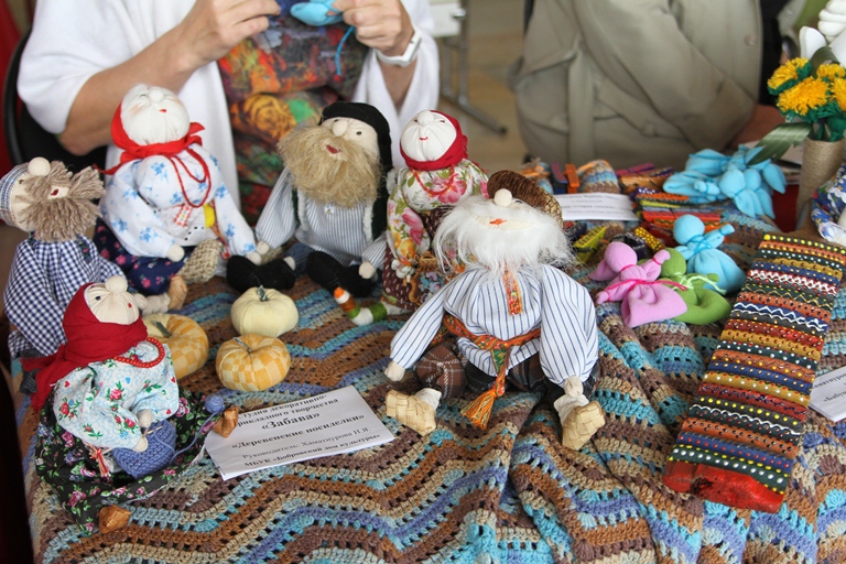 Народно прикладное искусство. Ярмарка народных мастеров. Ярмарка творчества. Традиции народных промыслов. Выставка декоративно-прикладного искусства.